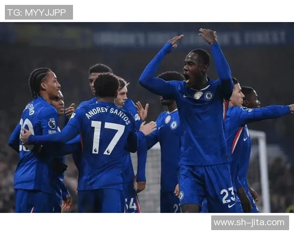 世界杯切尔西与波尔图激战成平局红牌争议引发全场热议